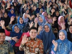 Warga Padang Tualang Sambut Gembira Kunjungan Ricky Anthony