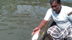 Warga Resah, Sungai Batang Serangan Diduga Tercemar Limbah