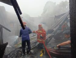 Satu Rumah di Binjai Ludes Terbakar, Api Muncul dari Ruang Tamu