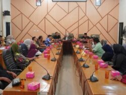 Dua Pengelola dan Pungutan Mencekik, Pedangan Pasar Tanjung Pura Ngadu ke DPRD Langkat