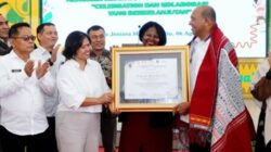 Dukung Edukasi Reproduksi Remaja, Syah Afandin Diganjar Penghargaan