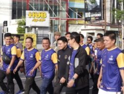 Ricky – Rico Jalan Santai Bersama Seribuan Warga Medan Petisah