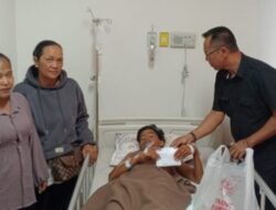 Ricky Anthony Bantu Perobatan Yatim Piatu Korban Gigitan Monyet