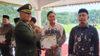 Rinaldi Gunawan Terima Penghargaan Pemuda Potensial Kabupaten Langkat