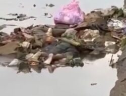 Pasca Banjir Warga Temukan Mayat Pria di Parit Besar Babalan, Langkat
