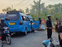 Dua Armada Timtak Laga Kepala di Gebang, Pengemudi Melarikan Diri