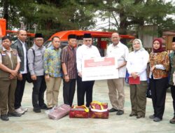 Kunjungi Langkat, Komisi VIII DPR RI Salurkan Bantuan Daerah Terdampak Banjir