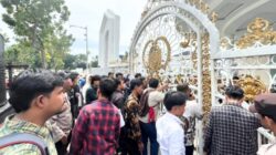 Mahasiswa Geruduk Gubsu, Desak Bobby Bongkar Diskotek Blue Night