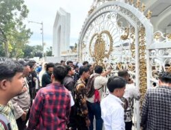 Mahasiswa Geruduk Gubsu, Desak Bobby Bongkar Diskotek Blue Night
