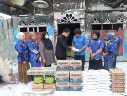 Pimpinan DPRD Sumut Ricky Anthony Bantu Korban Kebakaran di Sambirejo