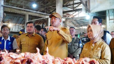 Sidak Pasar Baru Stabat, Bupati Langkat Pastikan Harga Pangan Stabil Jelang Idul Fitri