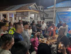 Kapal Nelayan Pembawa Puluhan Wisatawan Tenggelam di Perairan Tanjung Tiram