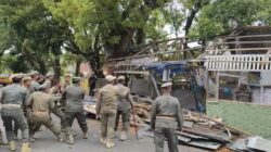 Pemko Binjai Bongkar Puluhan Bangunan Liar, Relokasi Pedagang Belum Dipastikan