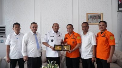 Bupati Langkat Terima Penghargaan Basarnas atas Penanganan Banjir 2025
