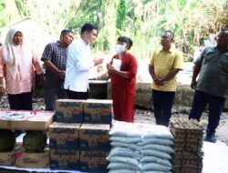 Rumah Warga Salapian Terbakar, Ricky Anthony Hadir Bawa Bantuan