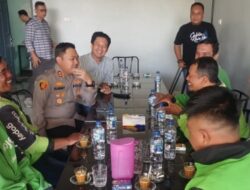 Kapolres Langkat Ajak Pengemudi Ojek Online Aktif Jaga Kamtibmas Jelang HUT RI