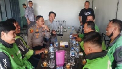 Kapolres Langkat Ajak Pengemudi Ojek Online Aktif Jaga Kamtibmas Jelang HUT RI